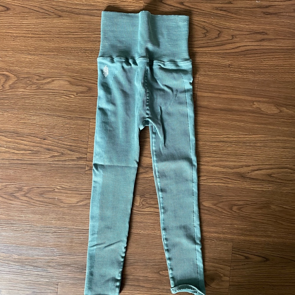 Free People x The Class Happiness Runs Legging in Vintage Glacial Mist XS/S